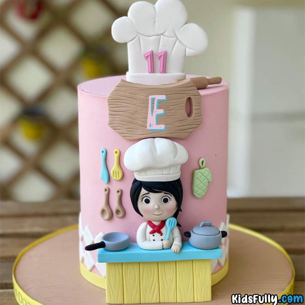 Chef Cake With Initial Alphabet For Girls for E